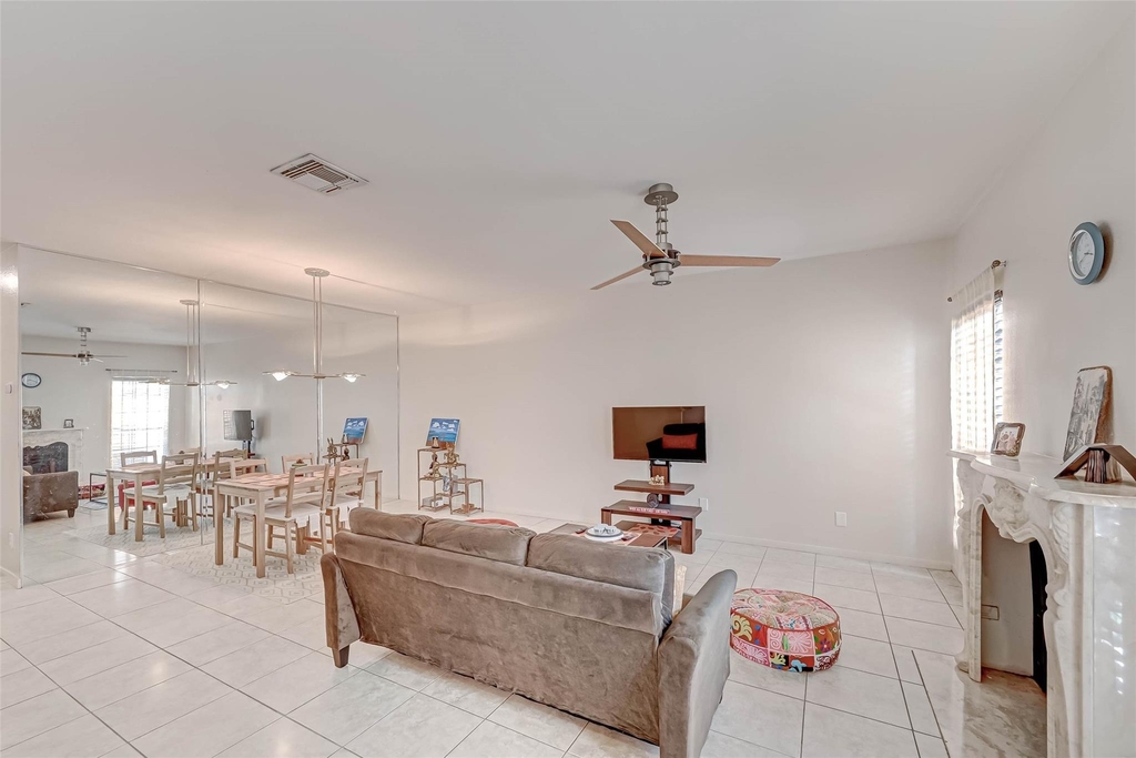 3780 Tanglewilde Street - Photo 9