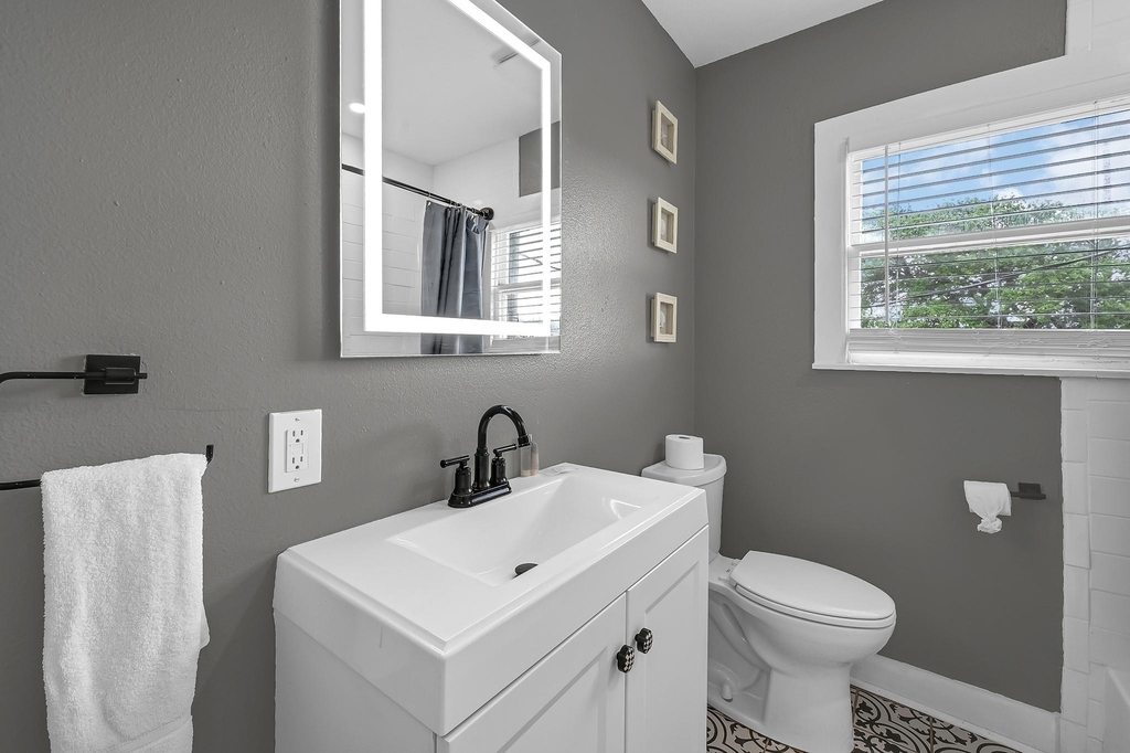 1410 17th Street - Photo 14