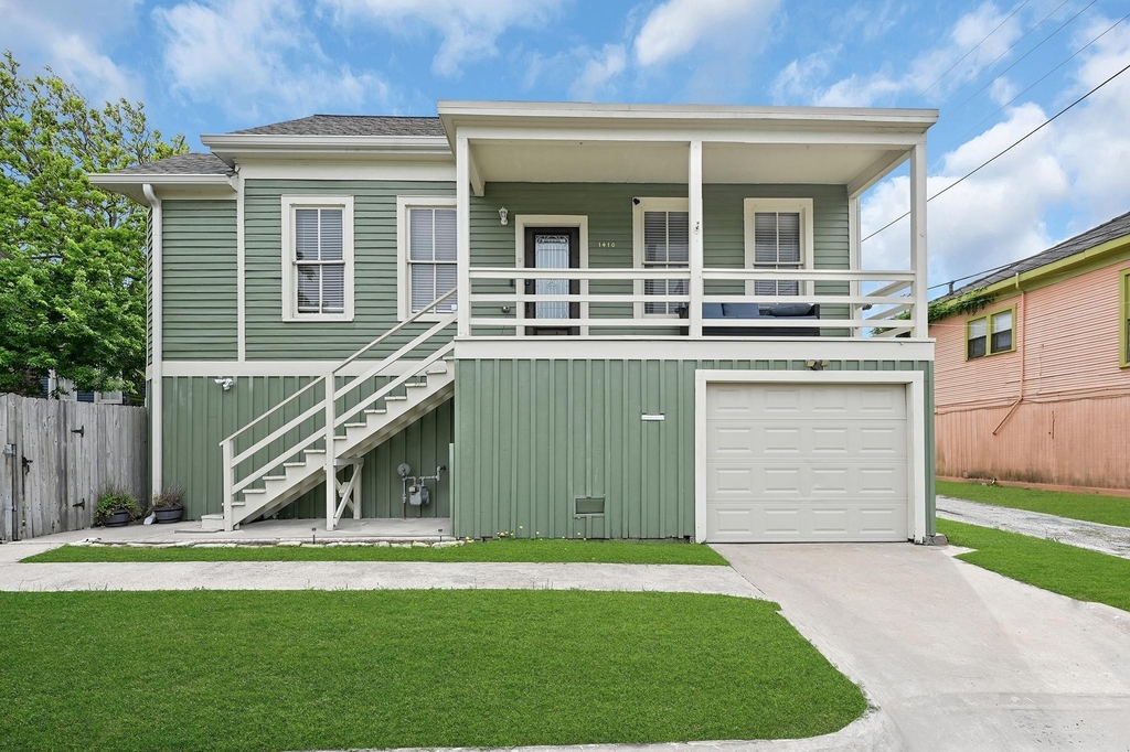 1410 17th Street - Photo 2