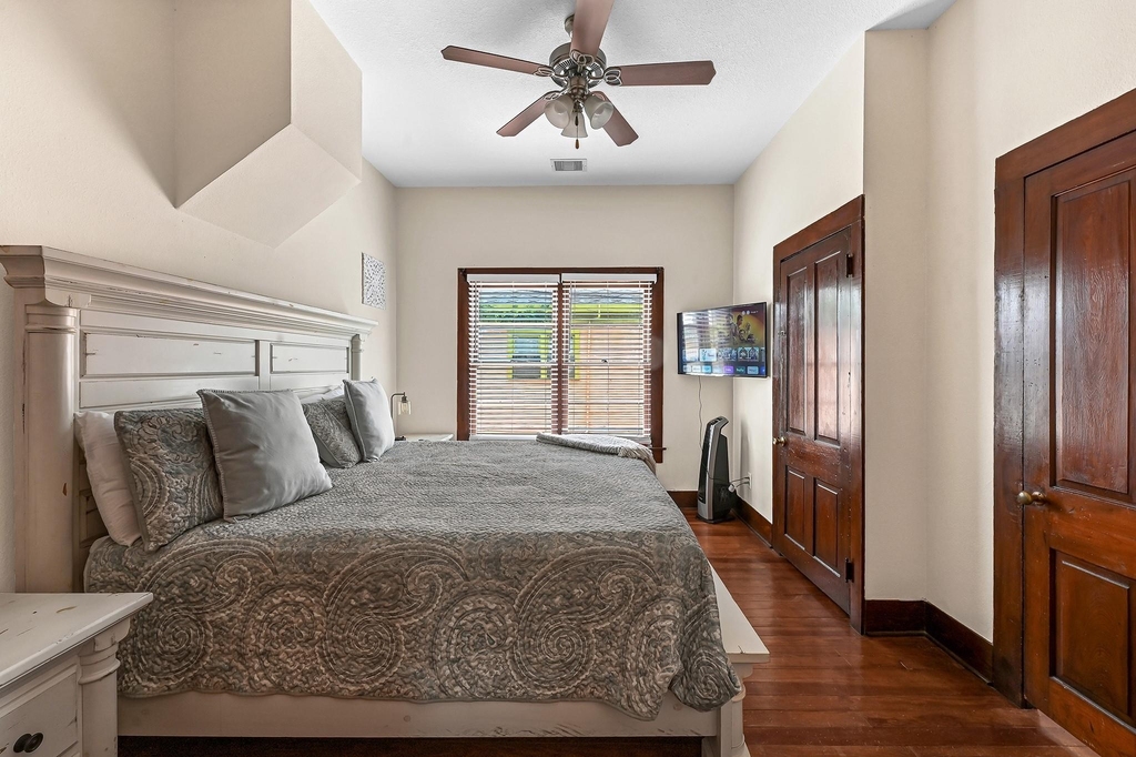 1410 17th Street - Photo 11