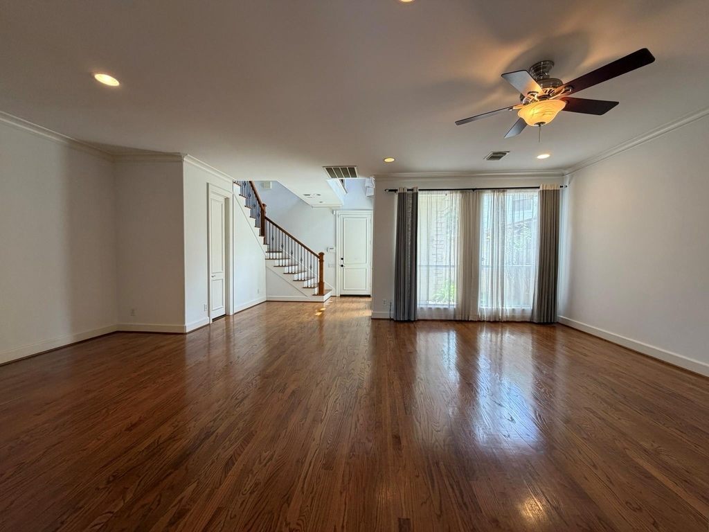 1315 Whispering Pines Drive - Photo 4