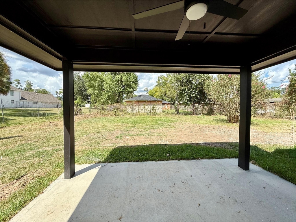 2630 De Soto Street - Photo 13