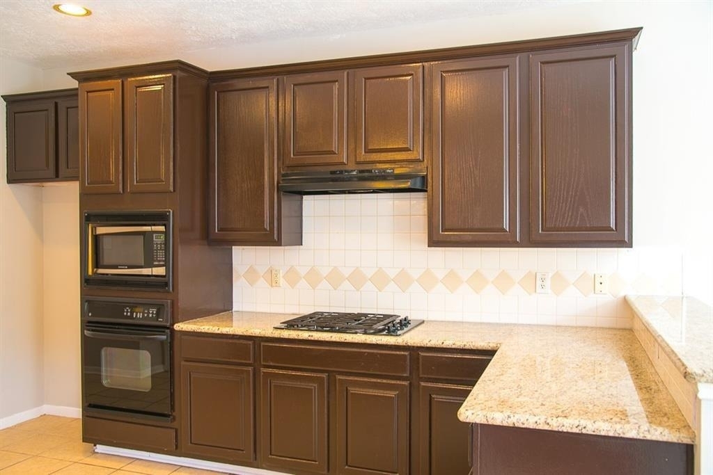 15411 Seminole Canyon Drive - Photo 17