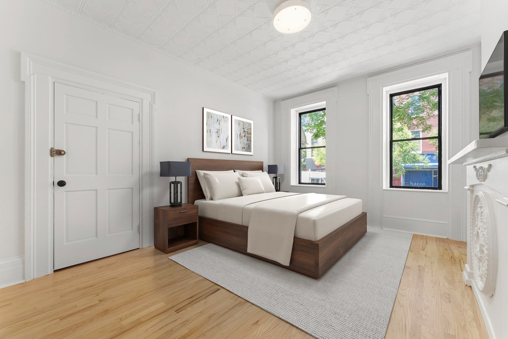 163 Bedford Avenue - Photo 3