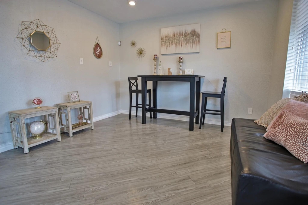 2700 S Dairy Ashford Road - Photo 13
