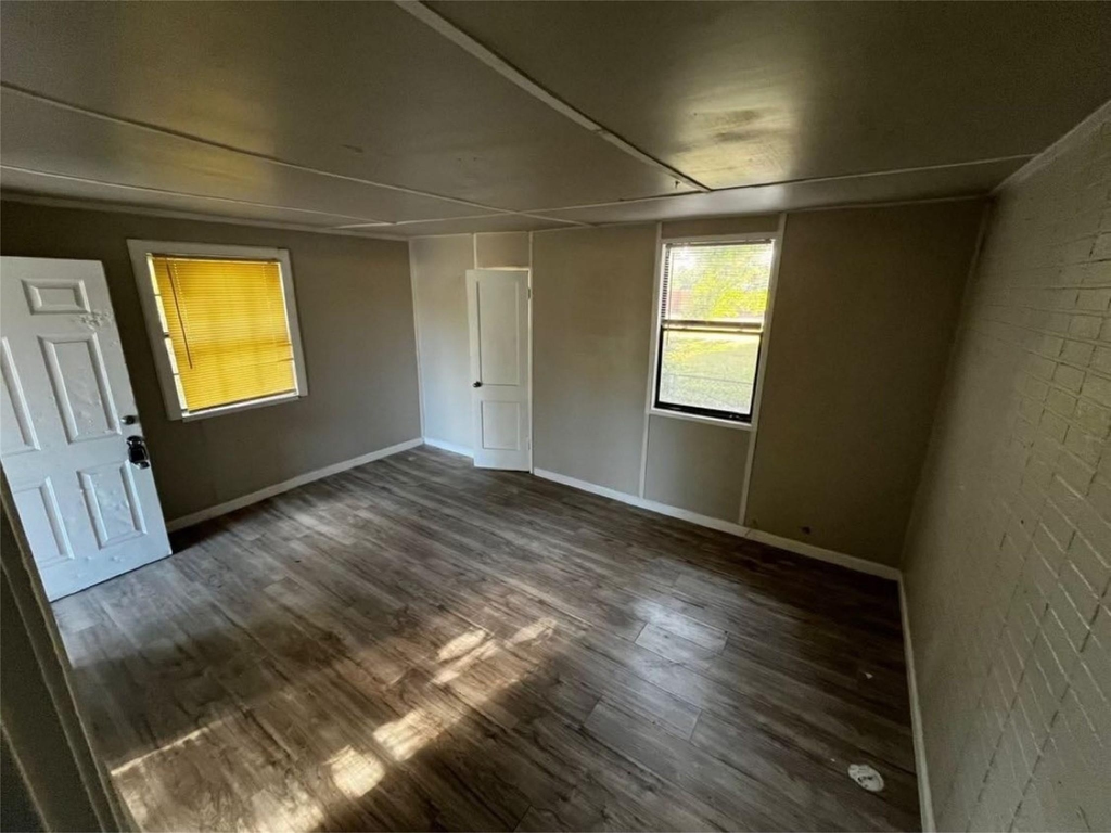 1648 W Rev Dr Ransom Howard Street - Photo 2