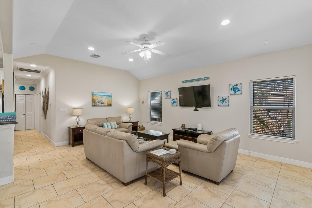 13819 Mutiny Lane - Photo 15