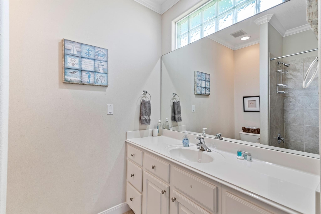 13819 Mutiny Lane - Photo 22