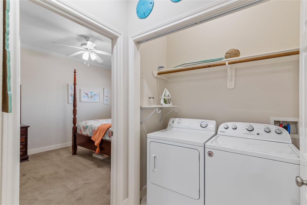 13819 Mutiny Lane - Photo 33