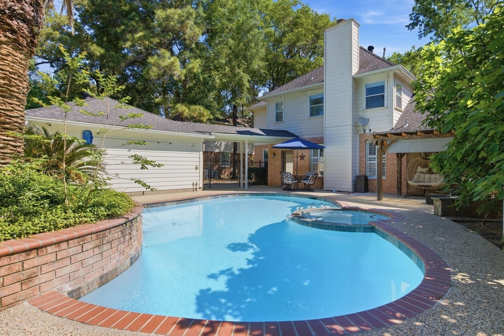 26 E Sterling Pond Circle - Photo 0