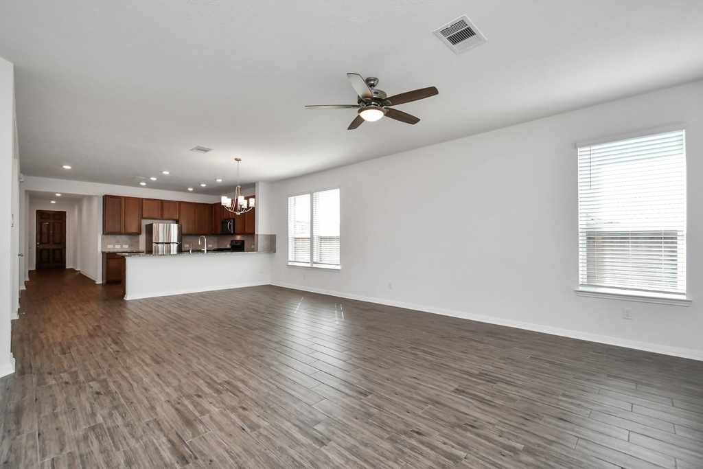 10326 Mount Winchell Drive - Photo 18