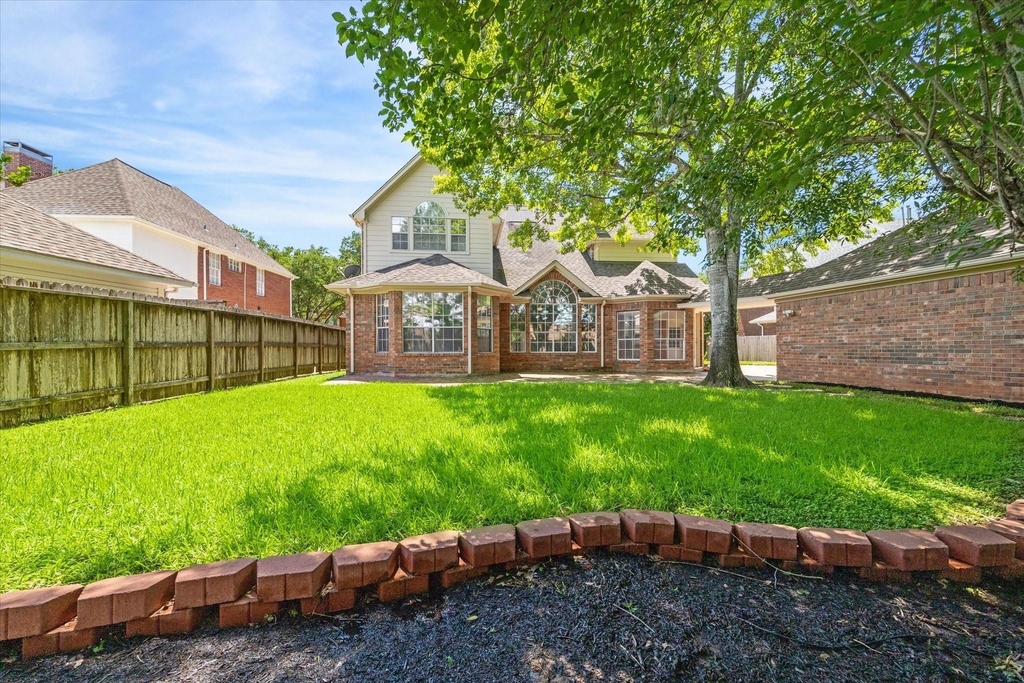 2715 Oakland Drive - Photo 32