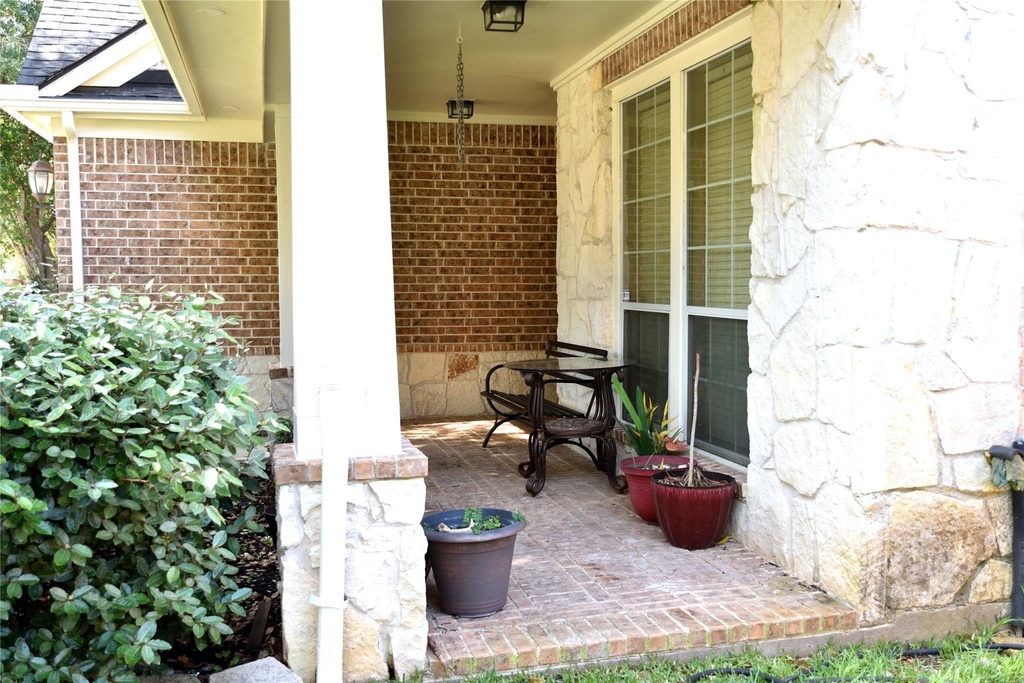 5106 Autumn Rose Lane - Photo 1