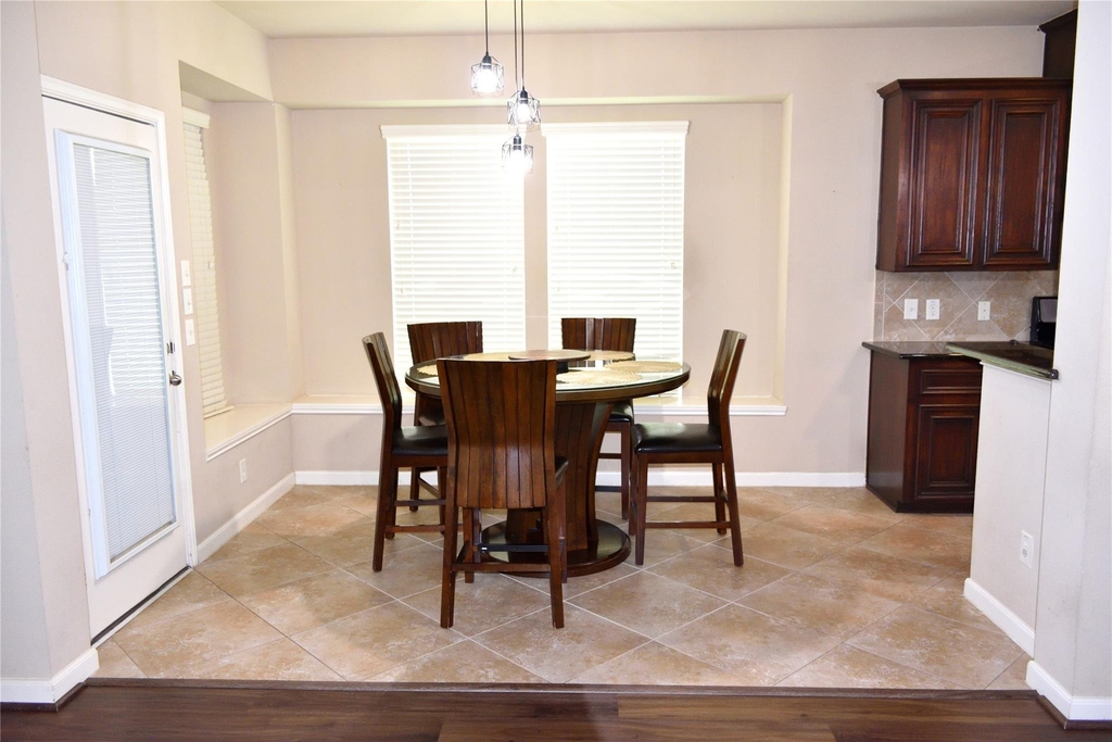 5106 Autumn Rose Lane - Photo 6