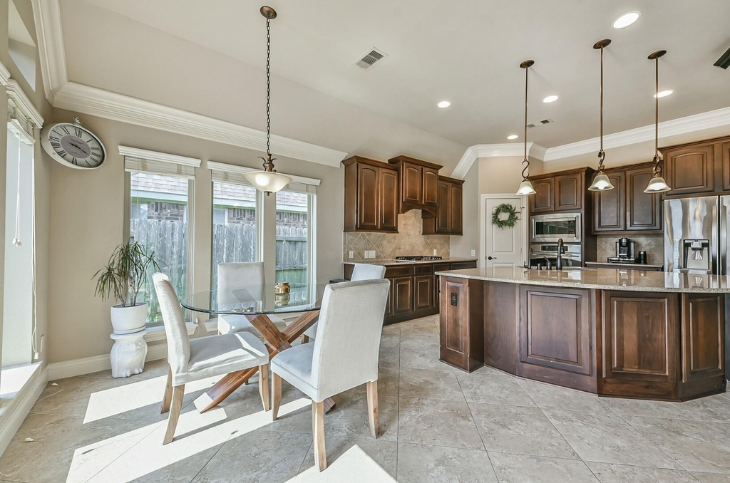 10323 Belvamera Road - Photo 8