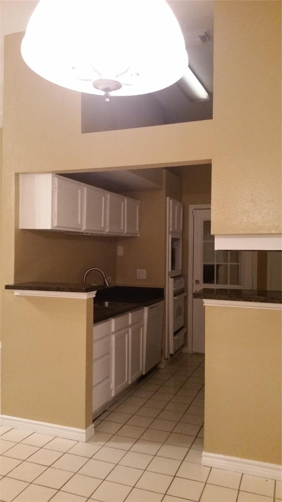 6826 Heather Hollow Drive - Photo 13