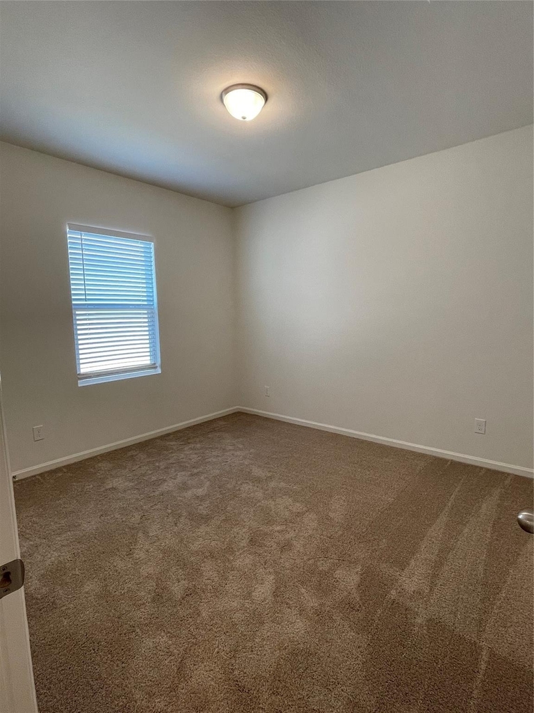 10084 Pappas Drive - Photo 14