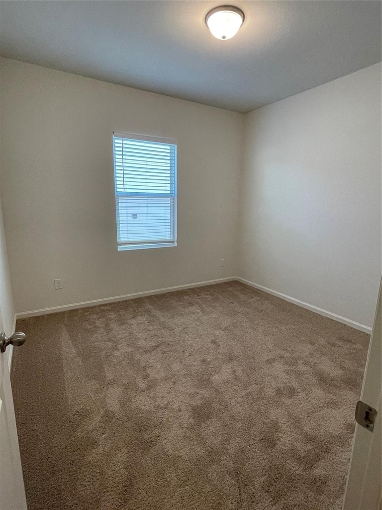 10084 Pappas Drive - Photo 15