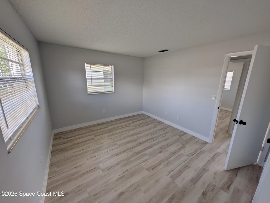 4840 Volusia Avenue - Photo 12