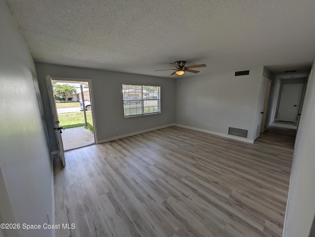 4840 Volusia Avenue - Photo 3