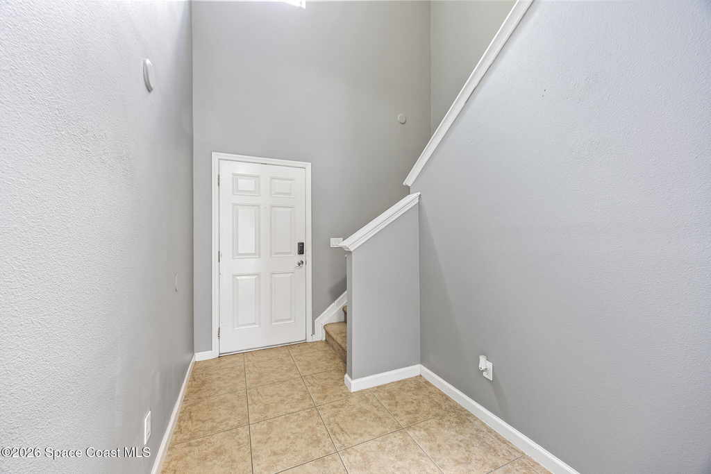 2745 Revolution Street - Photo 3