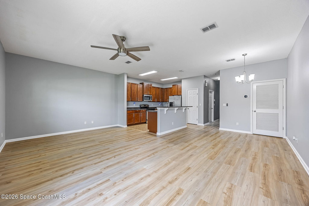 2745 Revolution Street - Photo 5