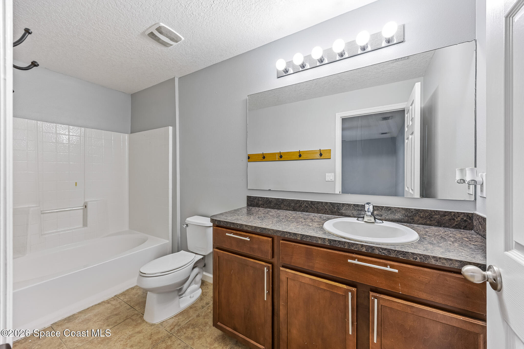 2745 Revolution Street - Photo 17