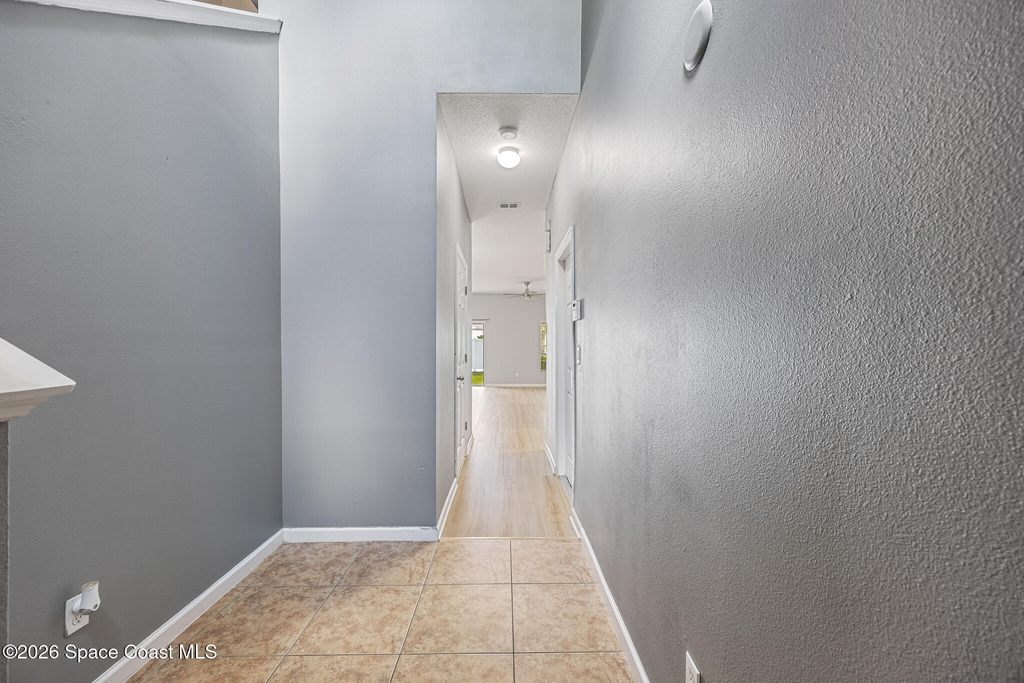 2745 Revolution Street - Photo 4