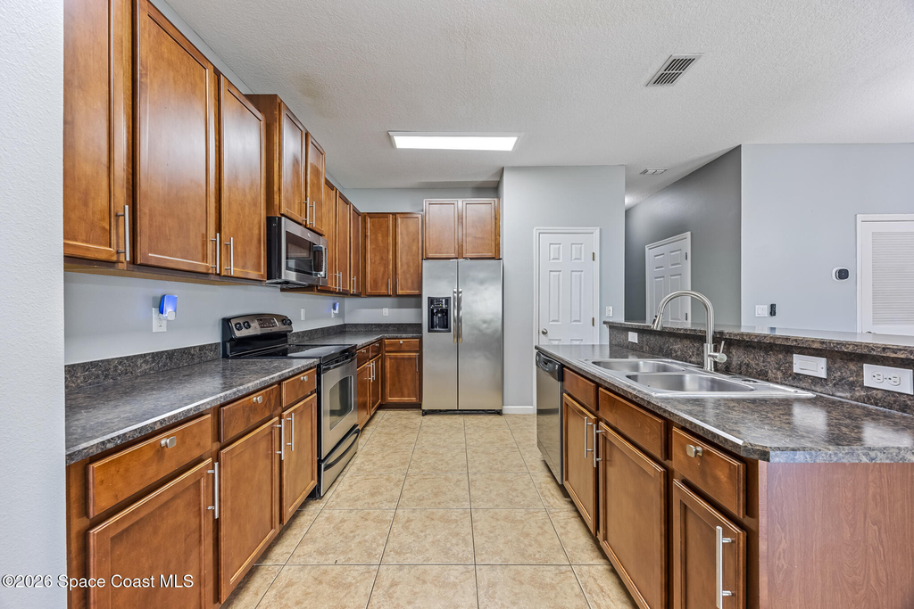 2745 Revolution Street - Photo 11