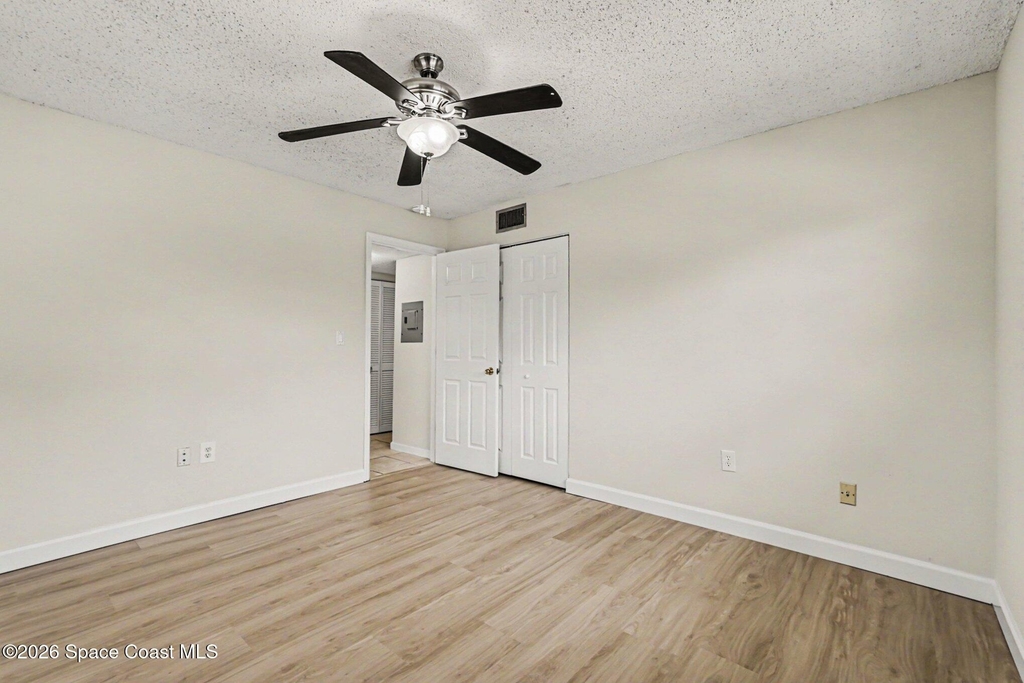 3135 Shady Dell Lane - Photo 10