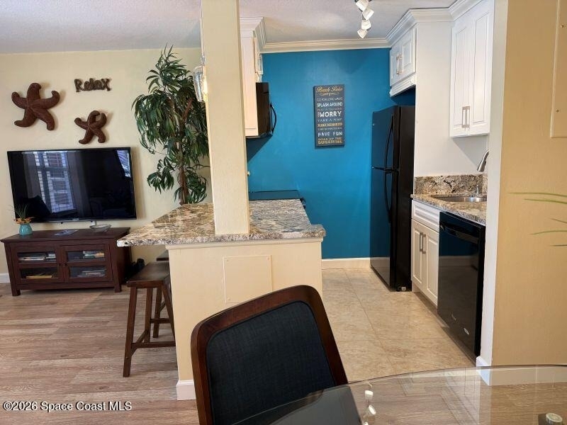 300 Monroe Ave # - Photo 8