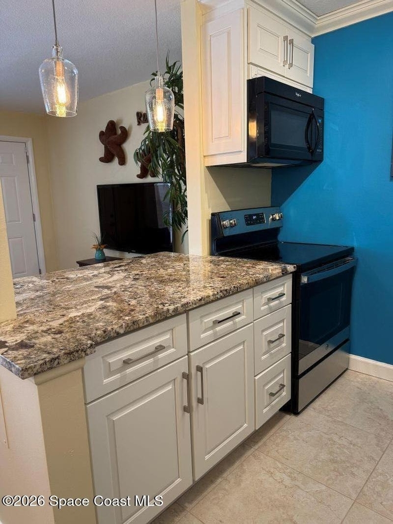 300 Monroe Ave # - Photo 9