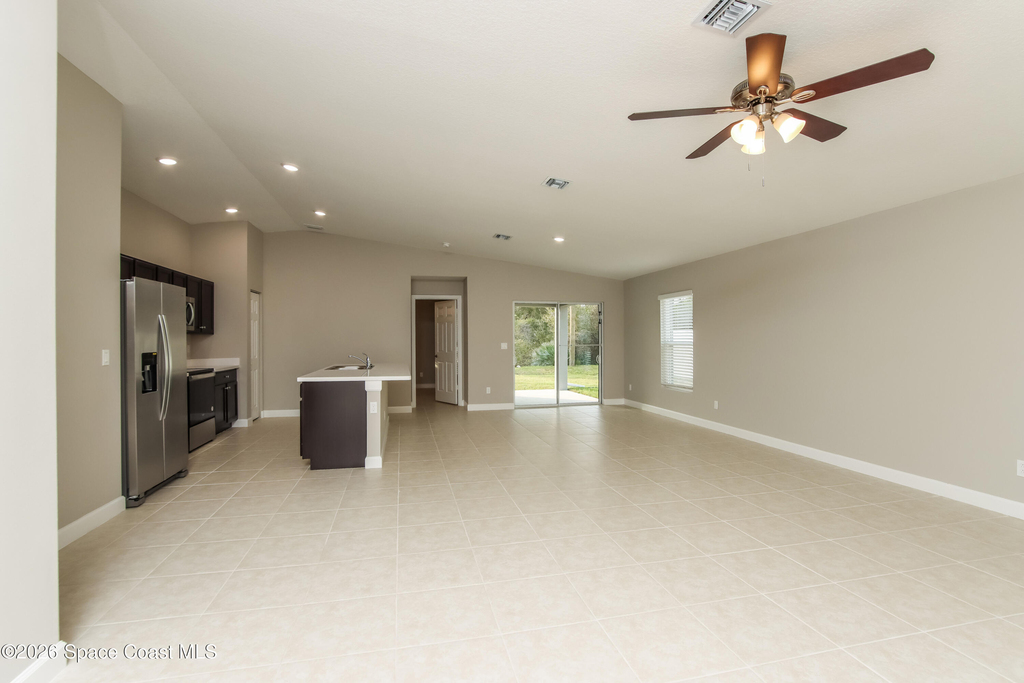 2110 Watkins Road Se - Photo 3