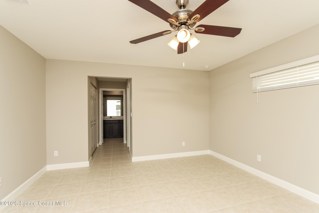 2110 Watkins Road Se - Photo 11