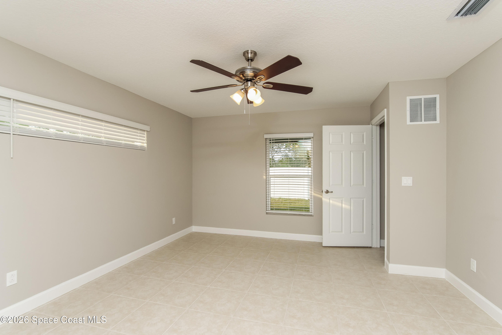 2110 Watkins Road Se - Photo 12