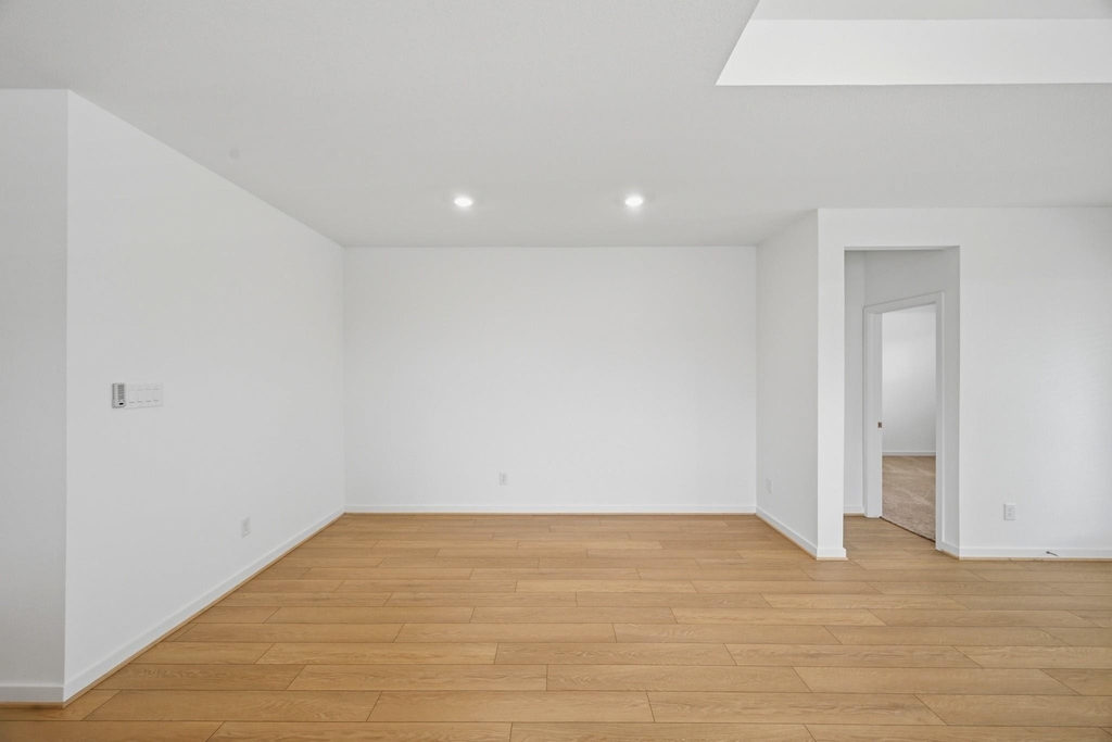 9743 Avalon View Drive - Photo 19
