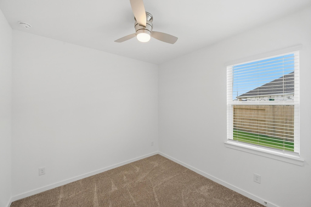 9743 Avalon View Drive - Photo 7