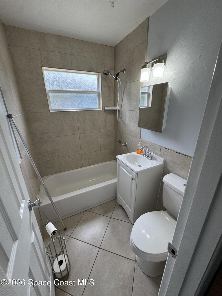4480 Gray Avenue - Photo 6