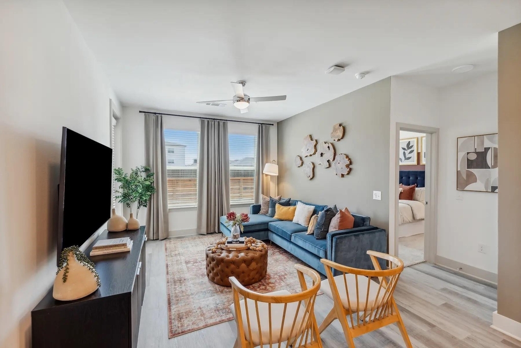 2020 Grandway Drive - Photo 7