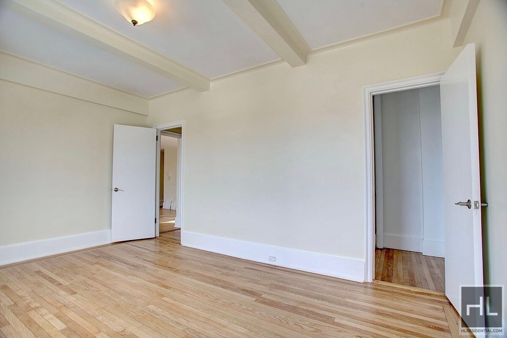 West 79 Street - Photo 2
