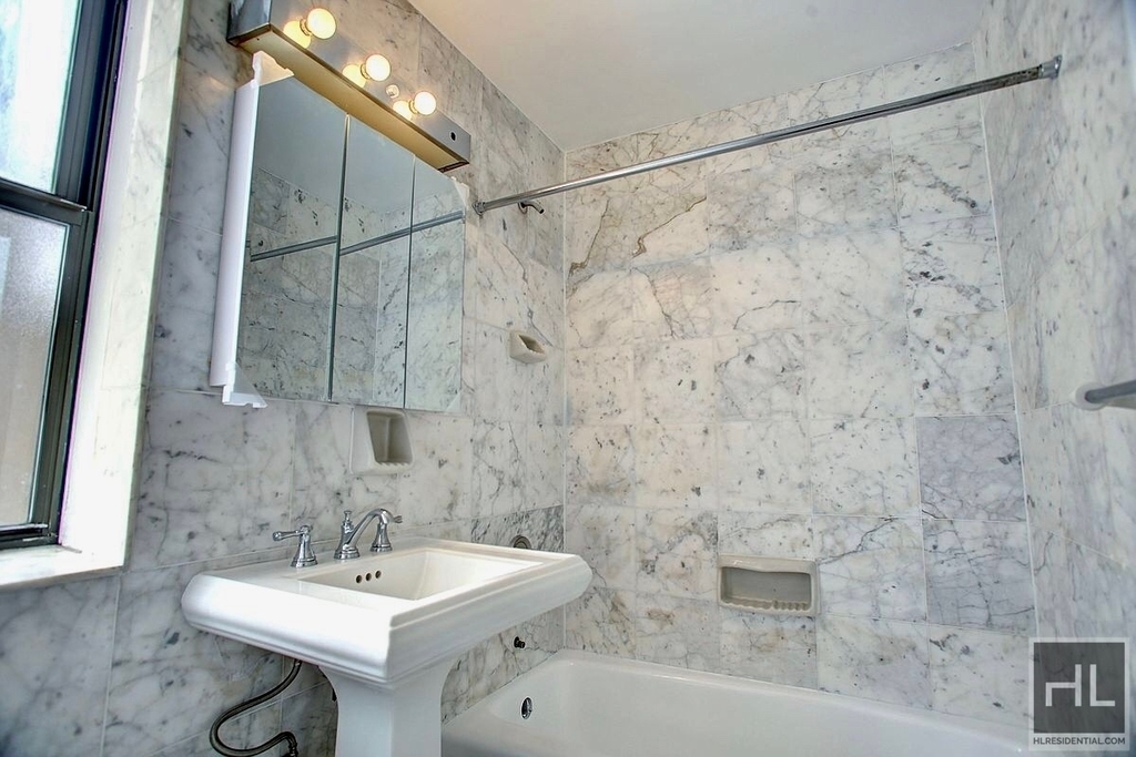 West 79 Street - Photo 4