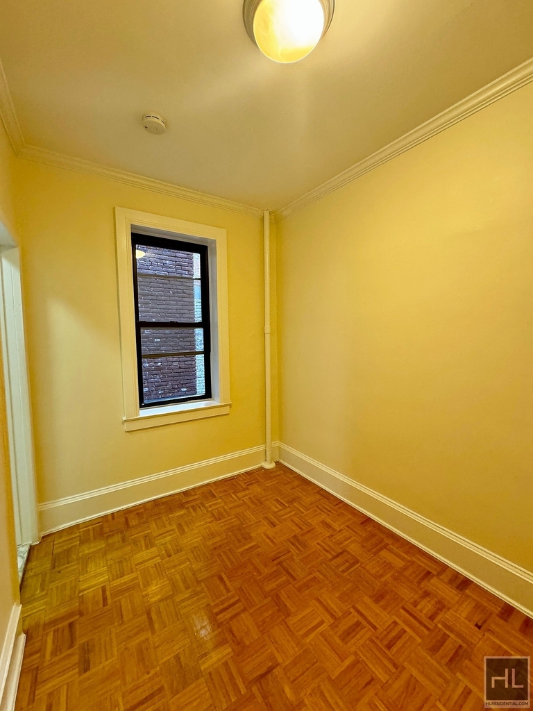 East 38th Street - Photo 2