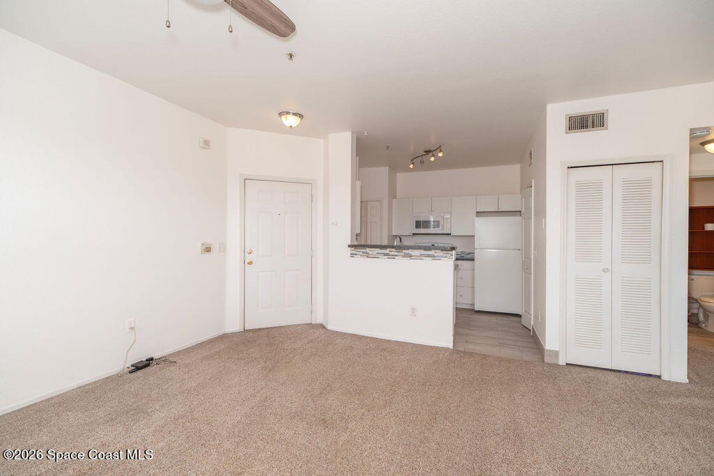 1776 Sophias Drive - Photo 3