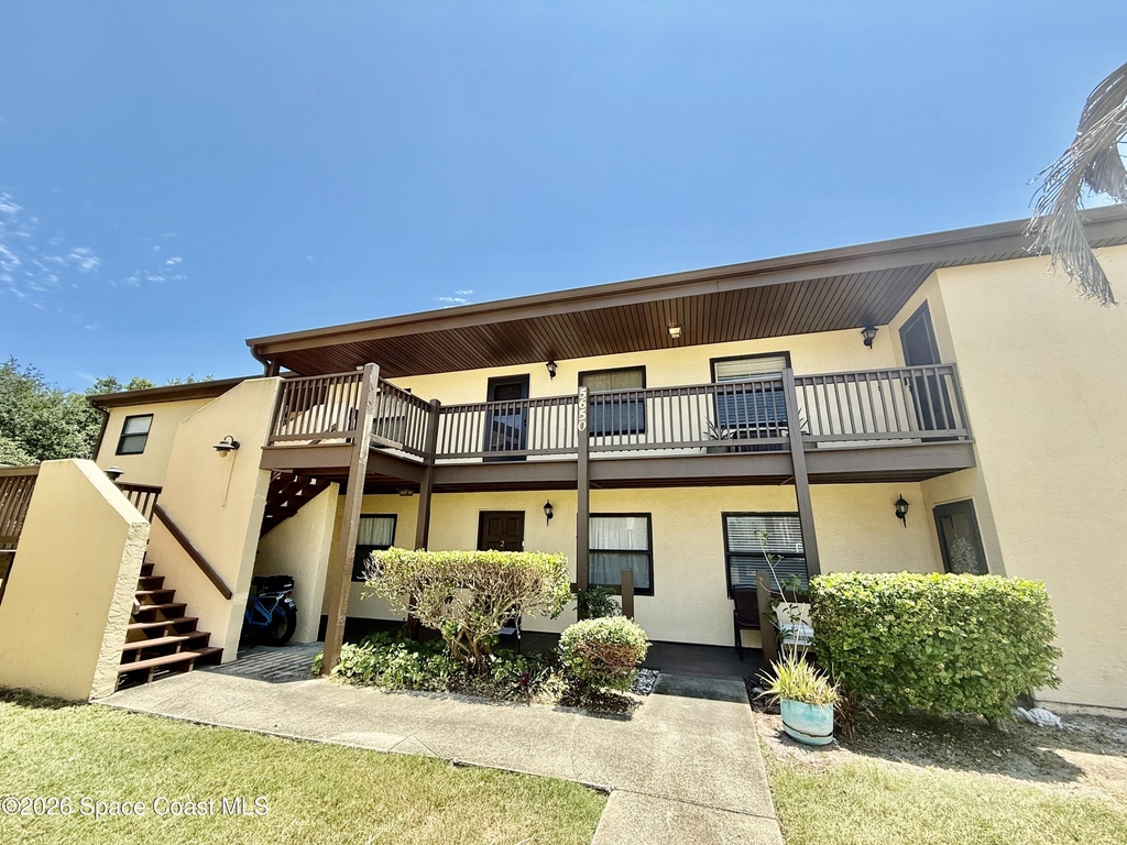 5650 N Banana River Boulevard - Photo 0