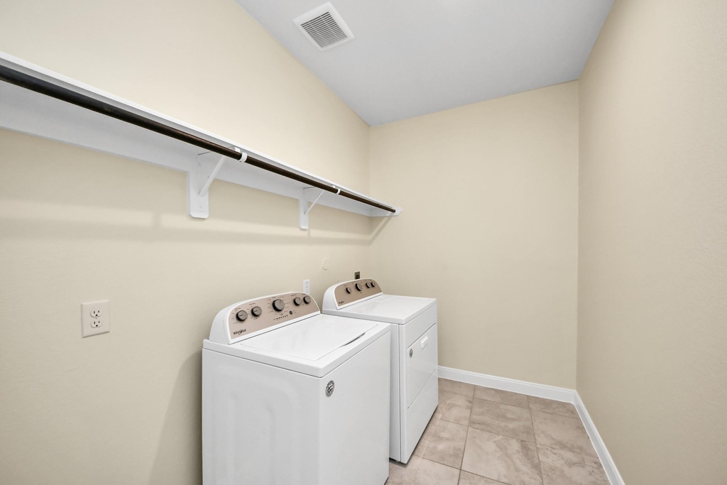 24654 Greenwood Bay Drive - Photo 36