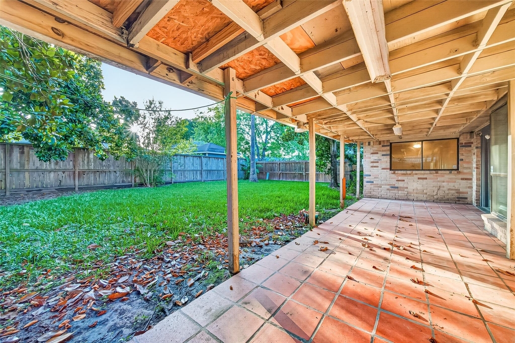 7422 Cortes Drive - Photo 35