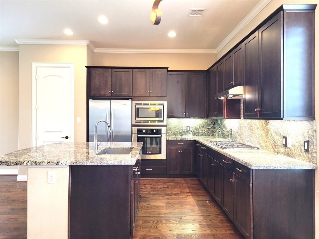 1508 Fowler Street - Photo 15