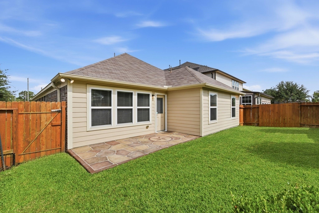 15002 Miller Meadows Lane - Photo 32