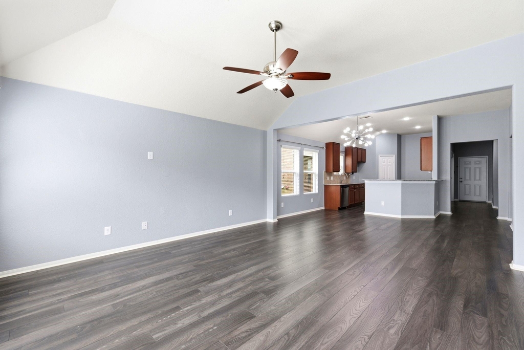 15002 Miller Meadows Lane - Photo 8