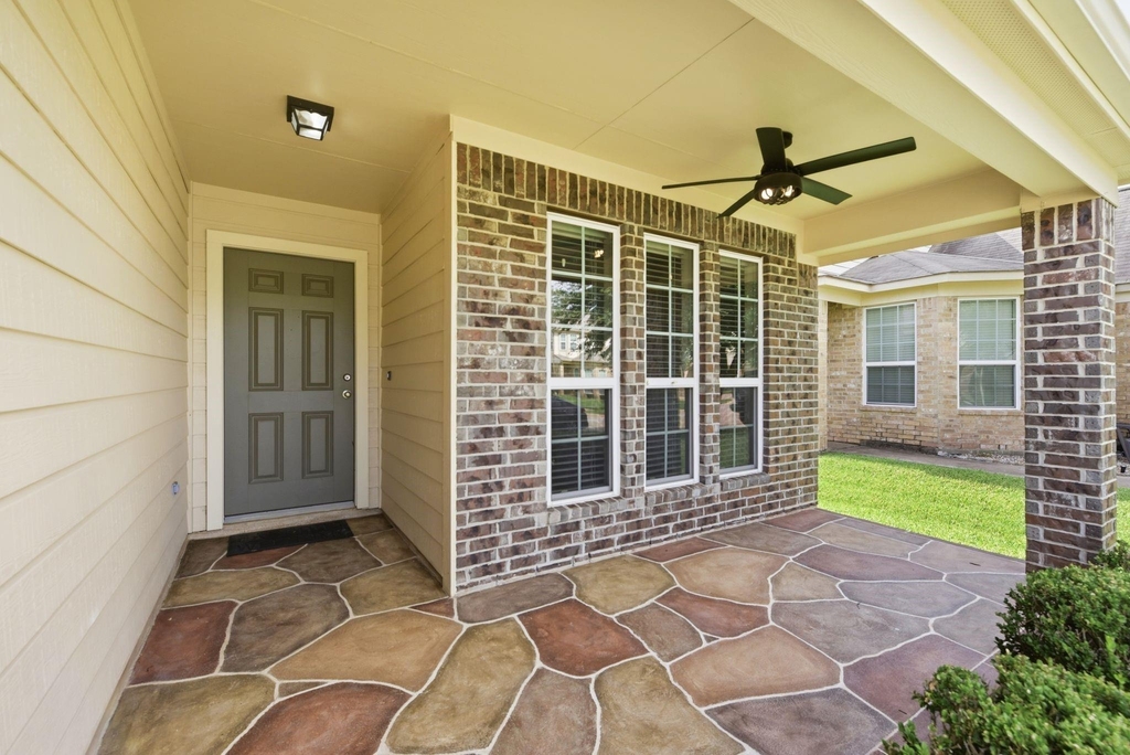 15002 Miller Meadows Lane - Photo 4
